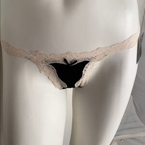 Rene Rofe black cream tonal striped thong panty S